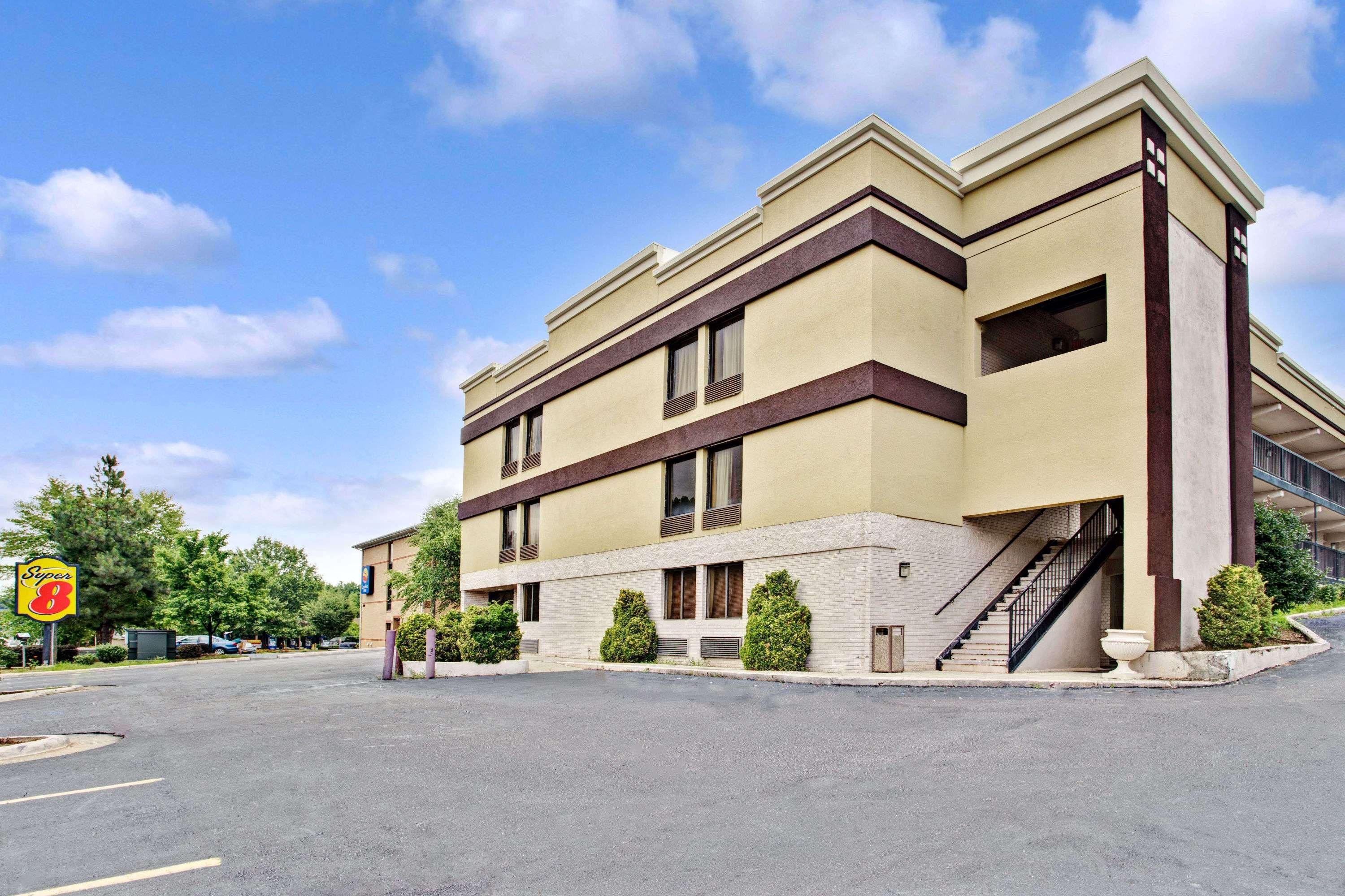 Super 8 Downtown Raleigh Motel Exterior foto
